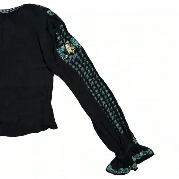 Free People Embroidered Cropped Boho Top Bell Sleeves XS - Picture 5 of 6